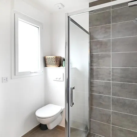 Bienvenue - 500 M De La *