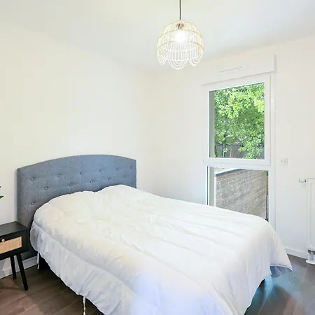 Bienvenue - 500 M De La * كورسول-سور-مار